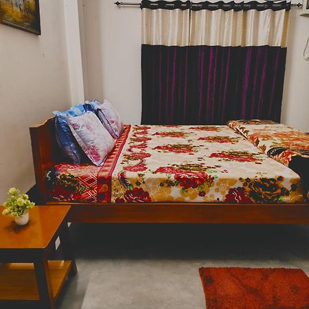 Gayatri Homestay Dibrugarh Dış mekan fotoğraf